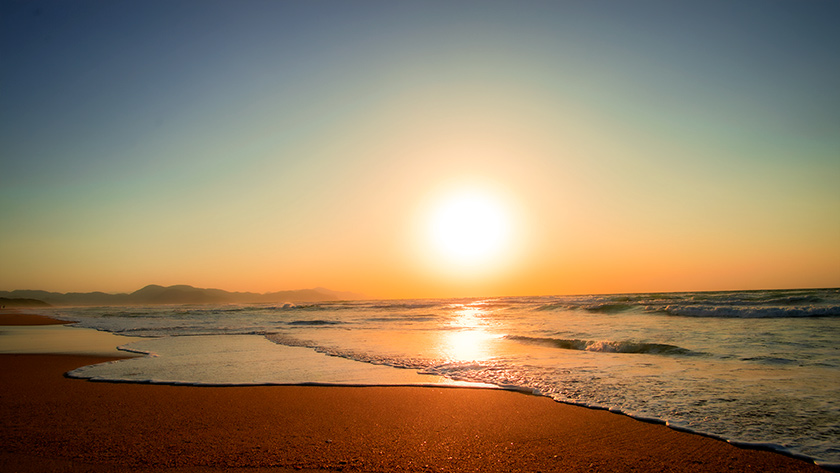 夕日が浦海岸の夕日